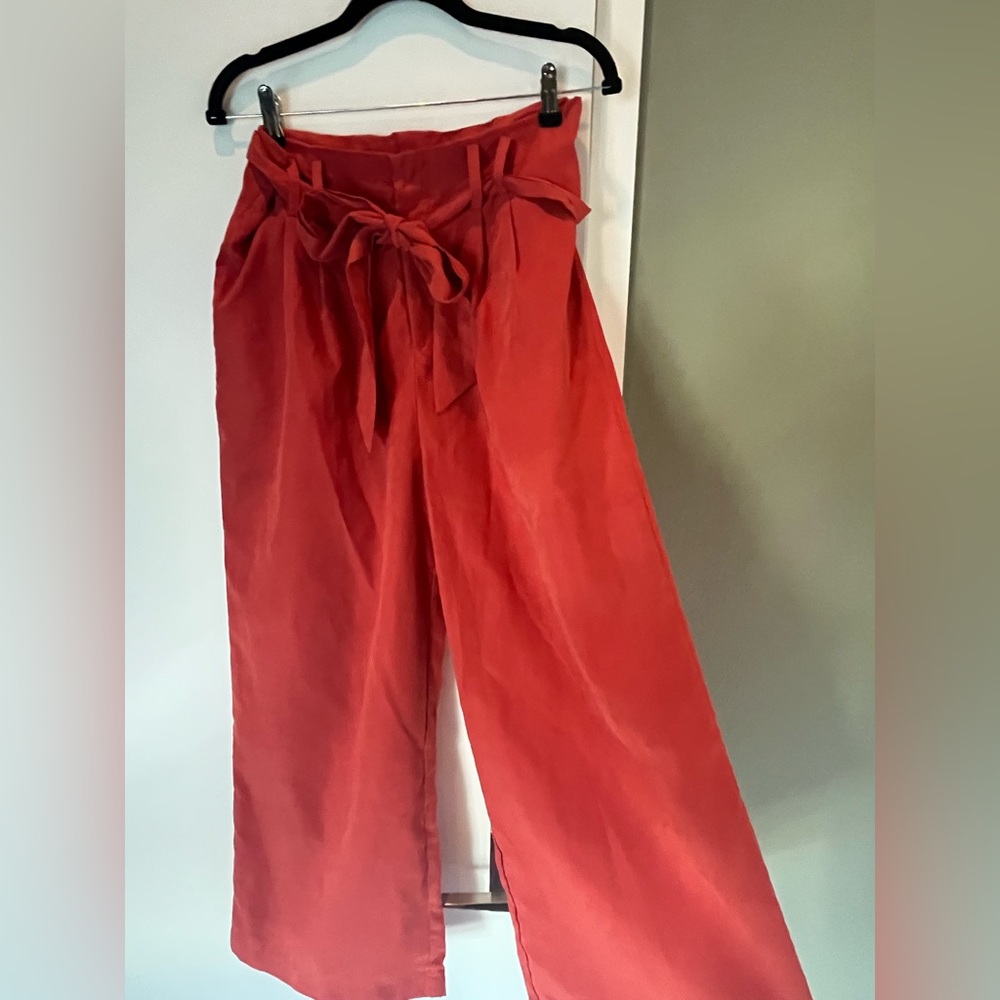 SALMON TROUSERS SIZE MEDIUM